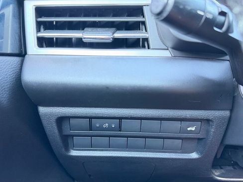 Used 2022 Mitsubishi Outlander SE FWD image 24