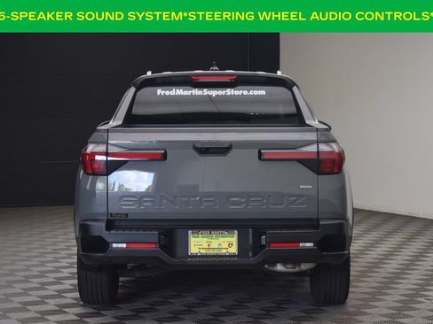 Used 2025 Hyundai Santa Cruz SEL AWD/4WD image 9