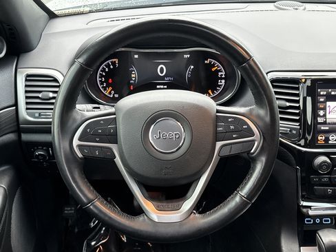 Used 2022 Jeep Grand Cherokee Laredo X AWD/4WD image 22