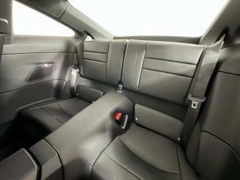 Used 2024 Porsche 911 Carrera image 23