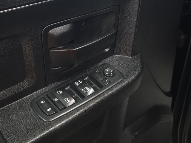 Used 2017 RAM 1500 ST w/ SXT Appearance Group AWD/4WD image 11