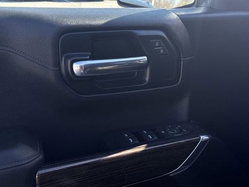 Used 2020 Chevrolet Silverado 1500 LT image 21