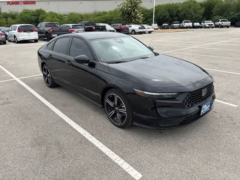 Used 2026 Honda Accord Sport image 7