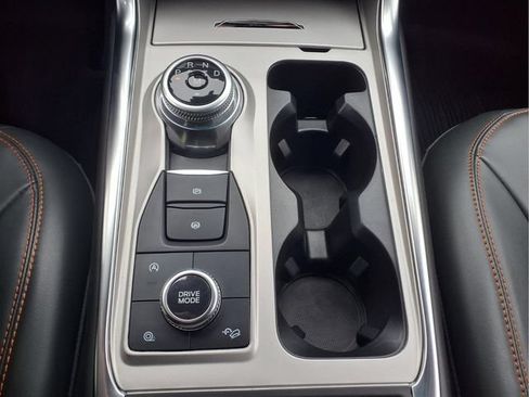 Used 2024 Ford Explorer Timberline w/ Timberline Technology Package AWD/4WD image 28