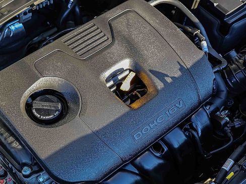 Certified 2024 Kia Seltos LX image 28