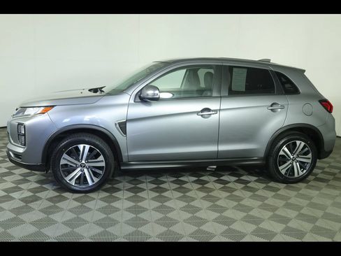 Used 2024 Mitsubishi Outlander Sport SE AWD/4WD image 14
