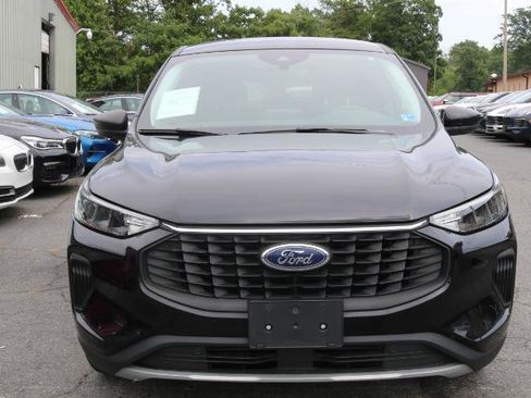 Used 2024 Ford Escape Active FWD image 2