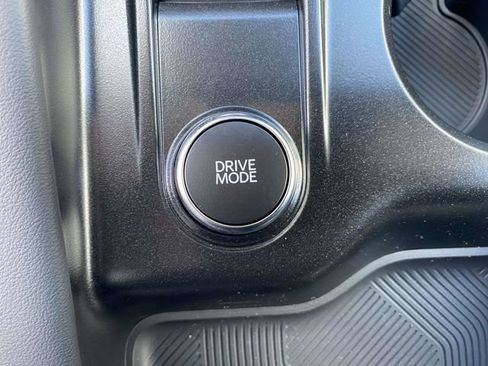 New 2026 Ford Explorer Active RWD image 19