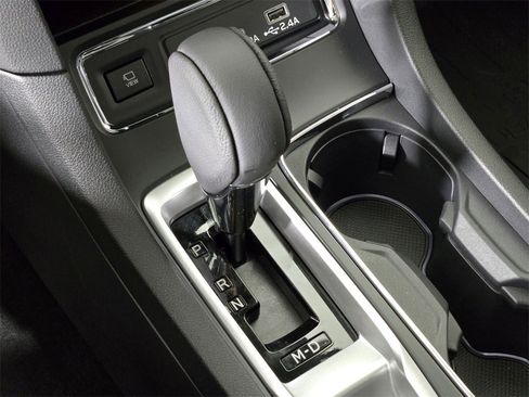 New 2025 Subaru Ascent Limited w/ Popular Package #2 image 18