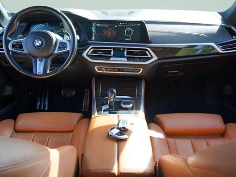 Used 2021 BMW X5 xDrive40i w/ M Sport Package image 56