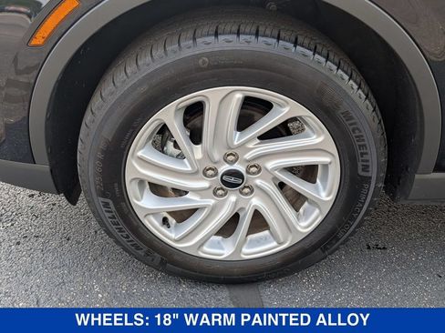 Used 2024 Lincoln Corsair AWD image 10