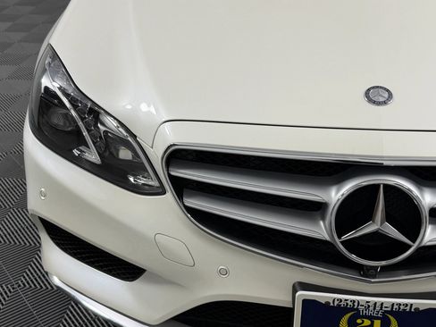 Used 2014 Mercedes-Benz E 250 BlueTEC 4MATIC Sedan image 5