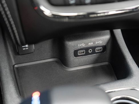 Used 2018 Dodge Durango SRT w/ SRT Interior Appearance Group image 24