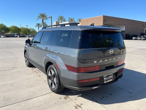 Used 2026 Hyundai Santa Fe SEL FWD image 9