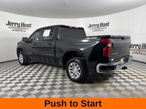 Used 2025 Chevrolet Silverado 1500 LT AWD/4WD image 9