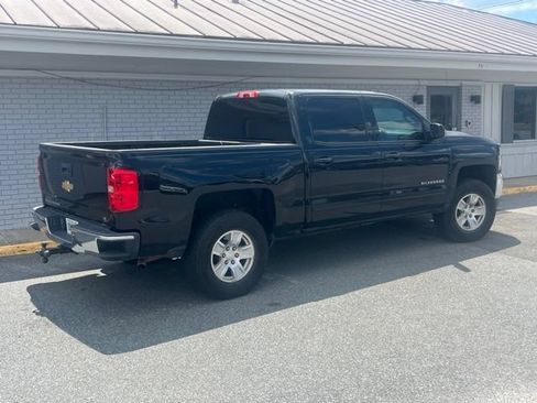 Used 2017 Chevrolet Silverado 1500 LT w/ All Star Edition RWD image 3