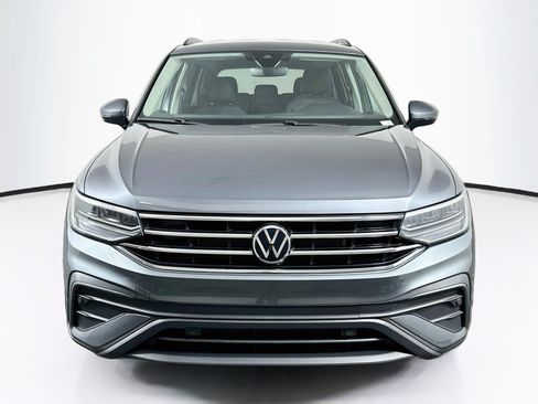 Used 2024 Volkswagen Tiguan S FWD image 2