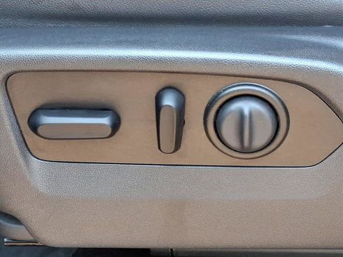 Used 2021 GMC Sierra 1500 AT4 w/ AT4 Premium Package image 16