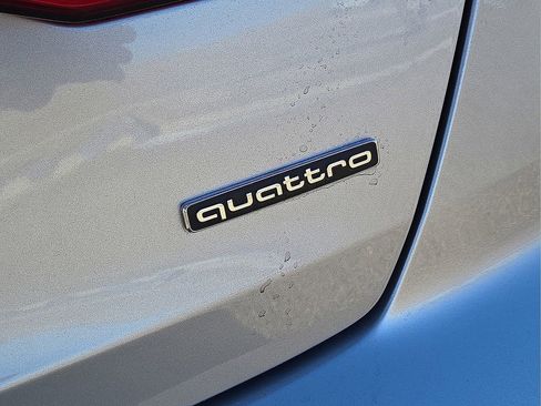 Used 2024 Audi A6 Premium Plus image 13