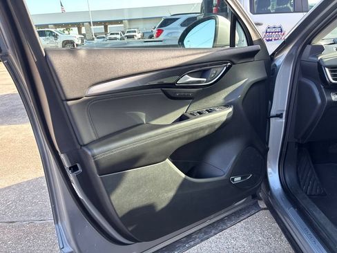 Used 2024 Buick Envision Preferred AWD/4WD image 9