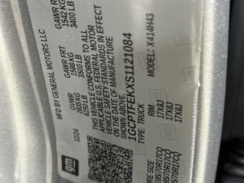 Used 2025 Chevrolet Colorado ZR2 w/ Technology Package image 29