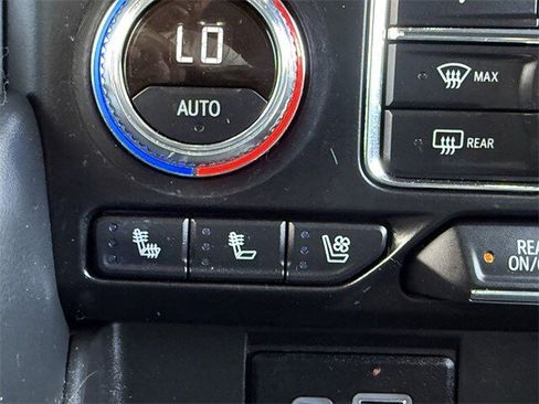 Used 2021 GMC Yukon XL SLT image 23