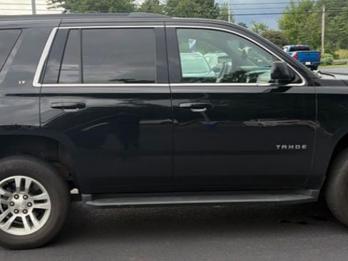 Used 2019 Chevrolet Tahoe LT AWD/4WD image 3