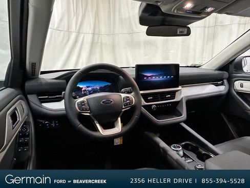 New 2026 Ford Explorer Active w/ Active Comfort Package image 11