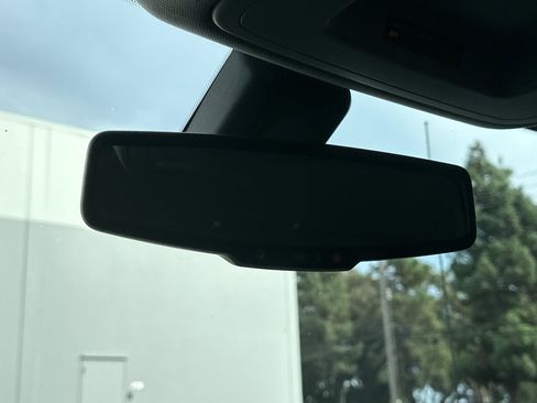 Used 2018 Chevrolet Silverado 1500 LT w/ LT Eassist Package image 24