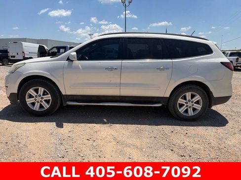 Used 2014 Chevrolet Traverse LT FWD image 6