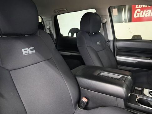 Used 2019 Toyota Tundra SR5 AWD/4WD image 10