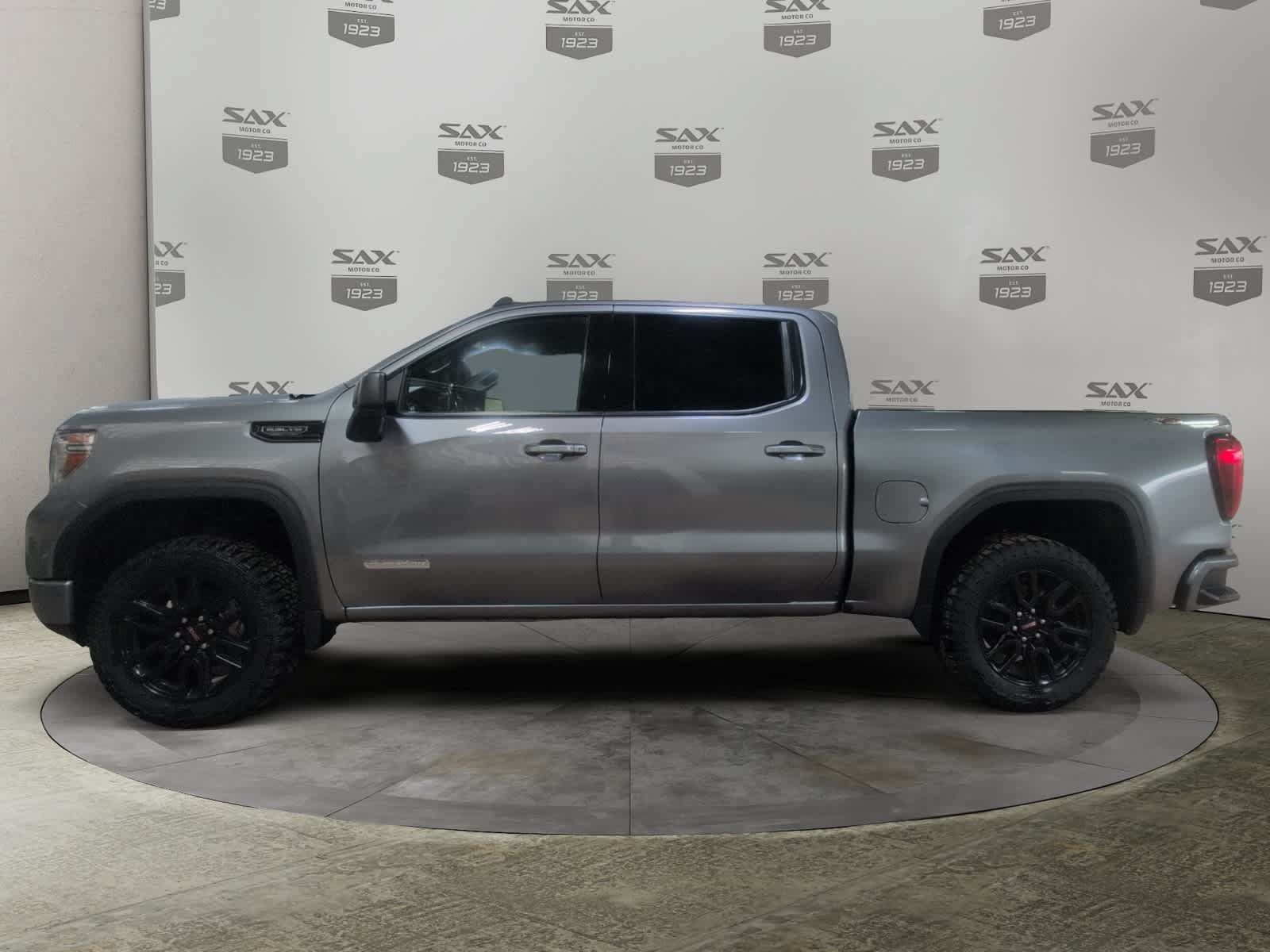 Used 2020 GMC Sierra 1500 Elevation w/ Elevation Value Package AWD/4WD image 2