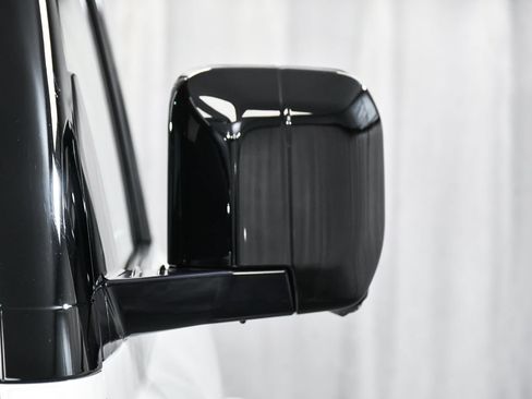 Used 2022 Land Rover Defender 90 X-Dynamic HSE AWD/4WD image 82