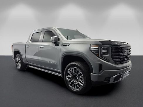 Used 2025 GMC Sierra 1500 Denali Ultimate AWD/4WD image 1