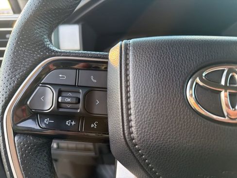 Used 2022 Toyota Tundra SR5 AWD/4WD image 20