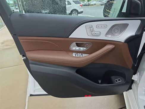 Certified 2025 Mercedes-Benz GLE 53 AMG 4MATIC image 21