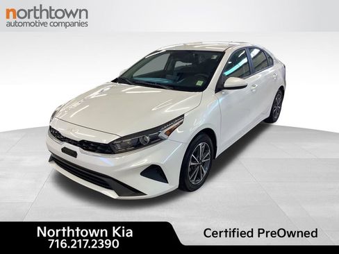 Certified 2023 Kia Forte LXS FWD image 1