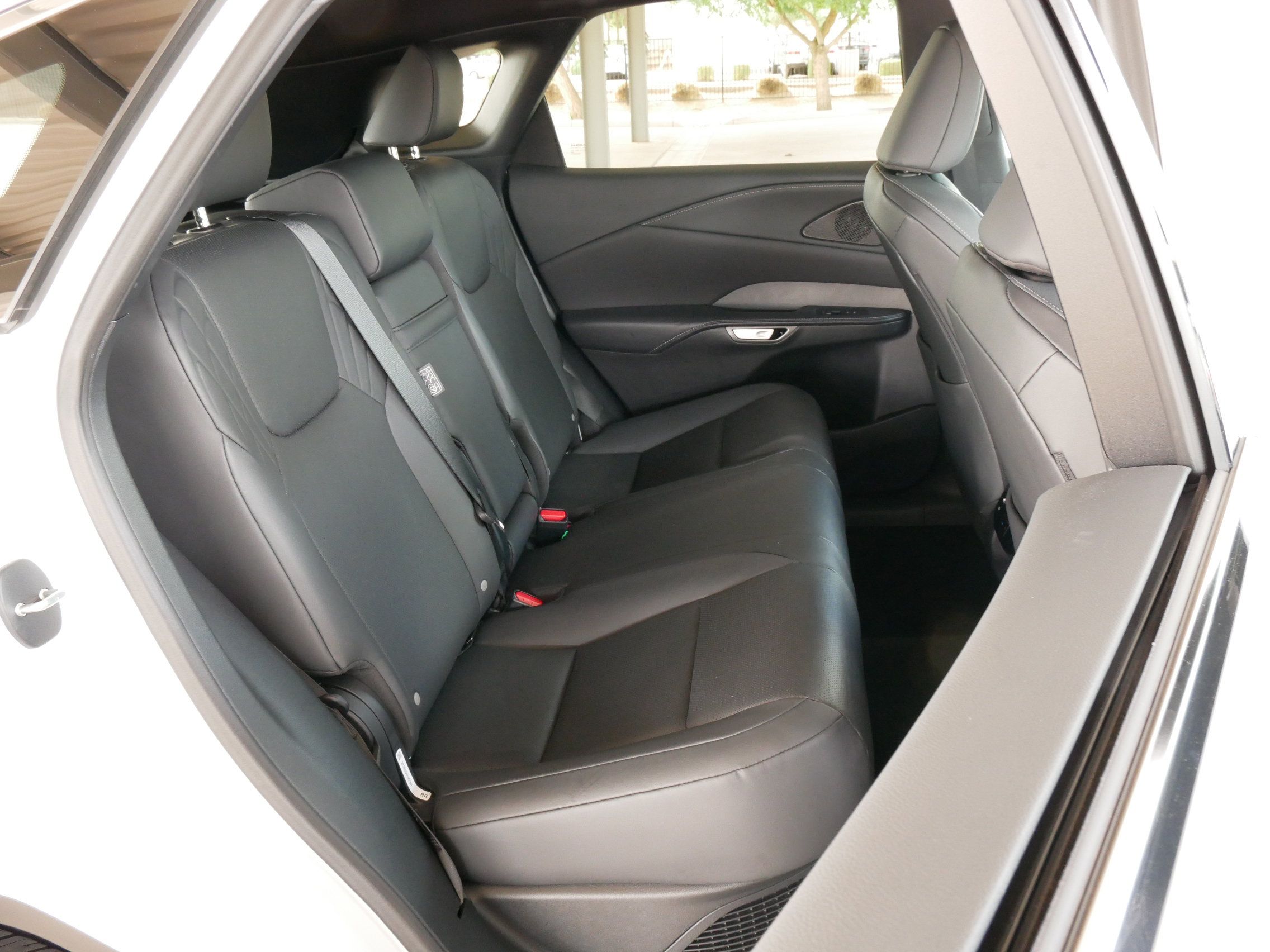 Used 2025 Lexus RX 350h w/ Convenience Package AWD/4WD image 14