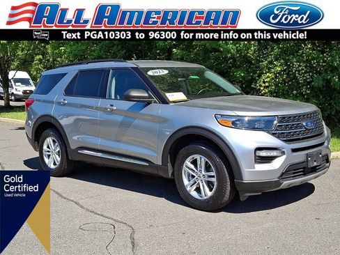 Certified 2023 Ford Explorer XLT w/ Equipment Group 202A AWD/4WD image 1