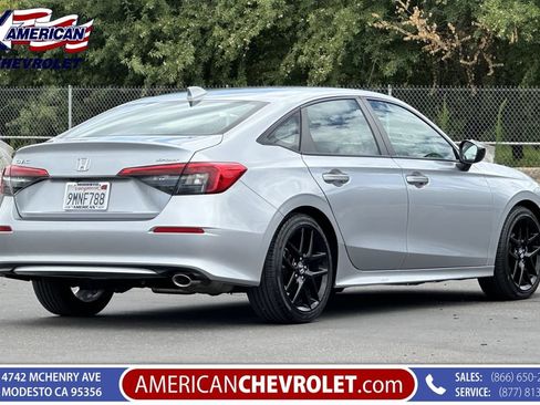 Used 2024 Honda Civic Sport image 4
