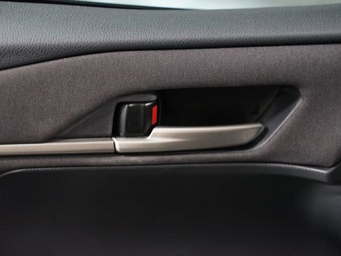 Certified 2025 Toyota Camry LE w/ Convenience Package image 32