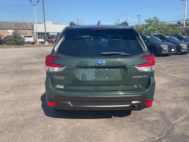 Certified 2023 Subaru Forester Premium AWD/4WD image 6