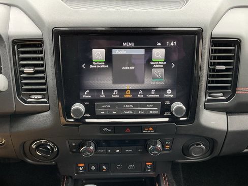 Used 2023 Nissan Frontier PRO-4X w/ Pro Convenience Package image 13