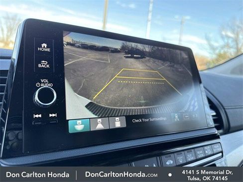 Used 2025 Honda Odyssey Touring image 23