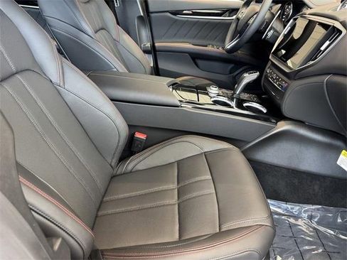 New 2024 Maserati Ghibli Modena Ultima Q4 image 7