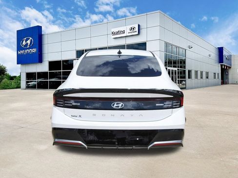 Certified 2026 Hyundai Sonata SEL FWD image 6