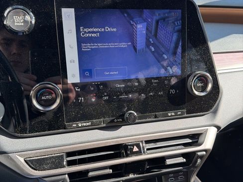 Used 2023 Lexus RX 350 Premium image 16