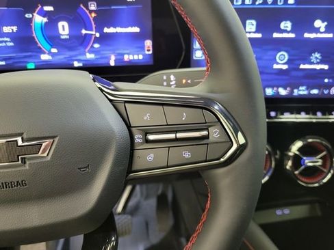 New 2025 Chevrolet Blazer EV RS image 8