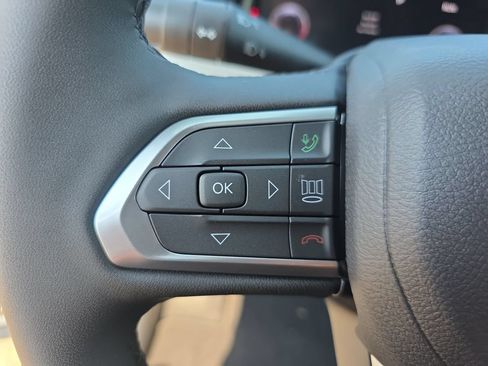 New 2026 Jeep Compass Limited AWD/4WD image 17