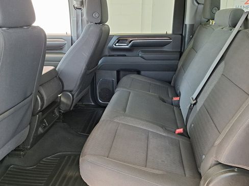 Used 2024 Chevrolet Silverado 2500 LT image 27